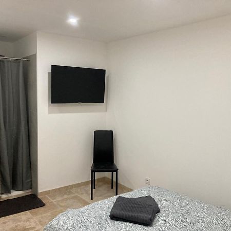 Mas Feuillade Logement Partage Nîmes Dış mekan fotoğraf